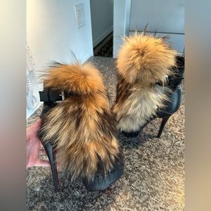 Christian Louboutin Toundra Fur Black Leather Ankle Boots Size 38 or US 7.5